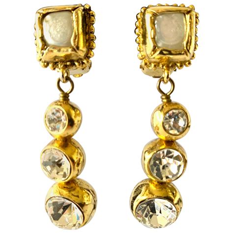 chanel pearl linear drop earring rectanges